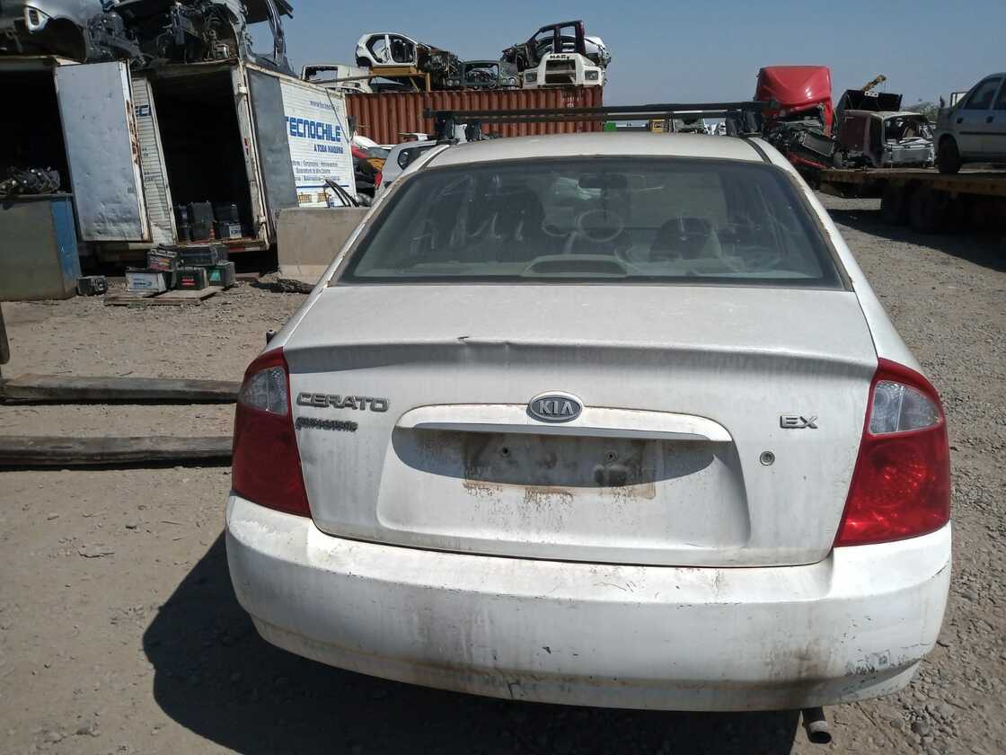  Kia NEW CERATOS 2006    EN DESARME